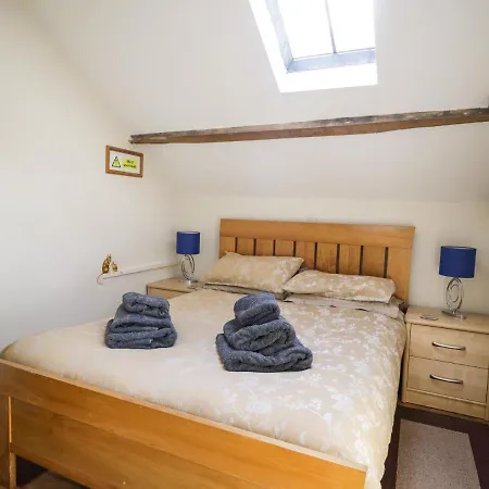 Holiday home Mousehole
